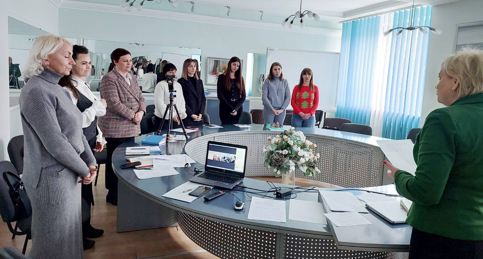 Хвилюючий момент оголошення Галиною Кіндратівною Радчук (головою ЕК) оцінок за атестаційний екзамен